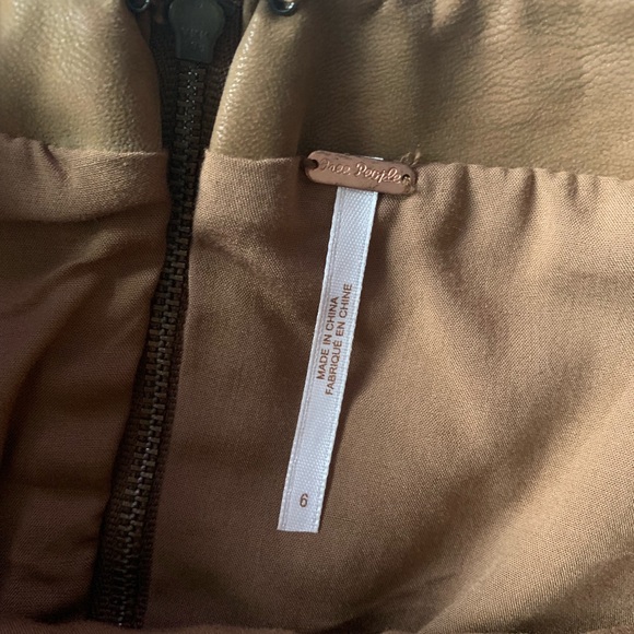 NWT FREE PEOPLE FAUX SUEDE MINI SKIRT - Picture 3 of 6